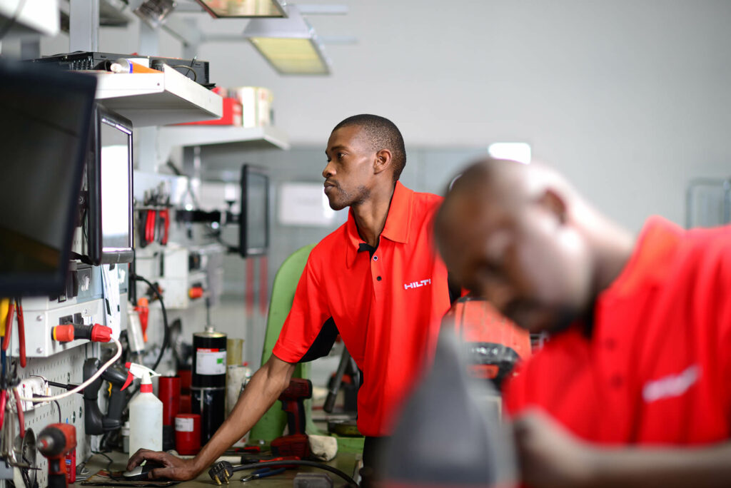 brandon barnard photography corporate photographer hilti service centre DSC 2712.JPG