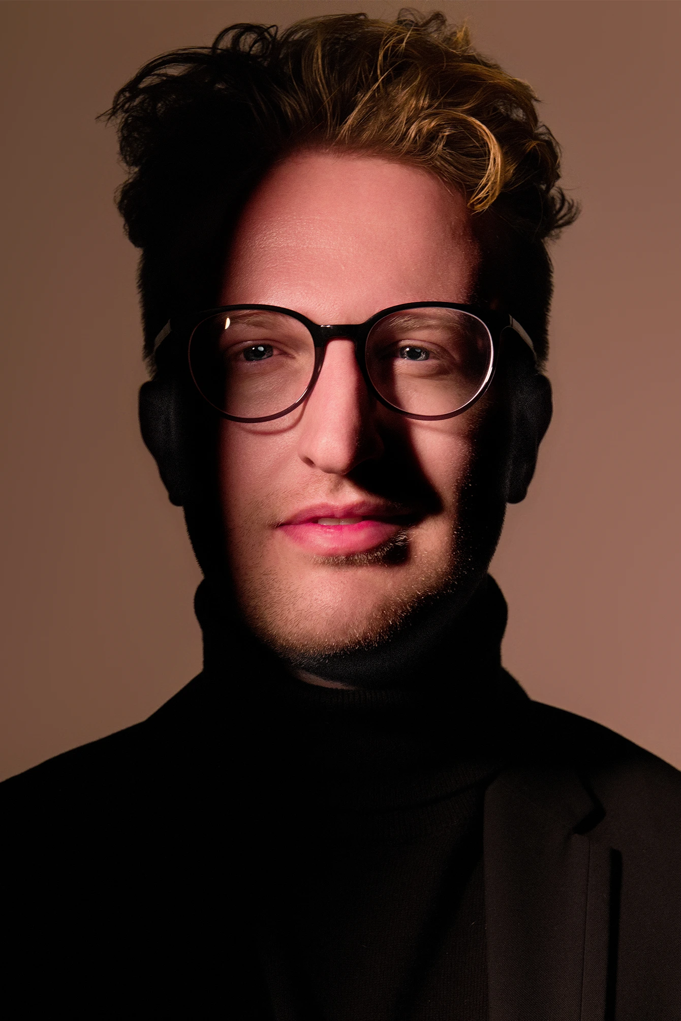 shaun harmse corporate headshot professional photographer johannesburg